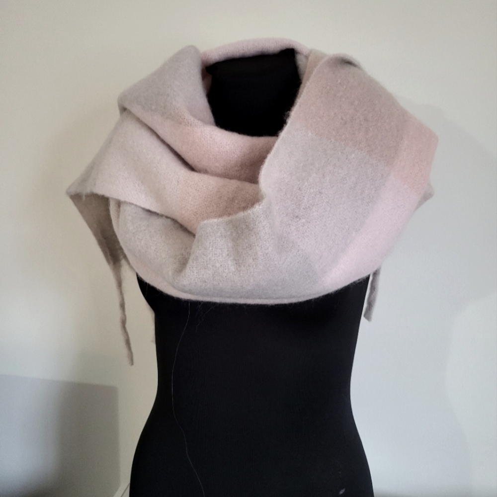 Kensie scarf